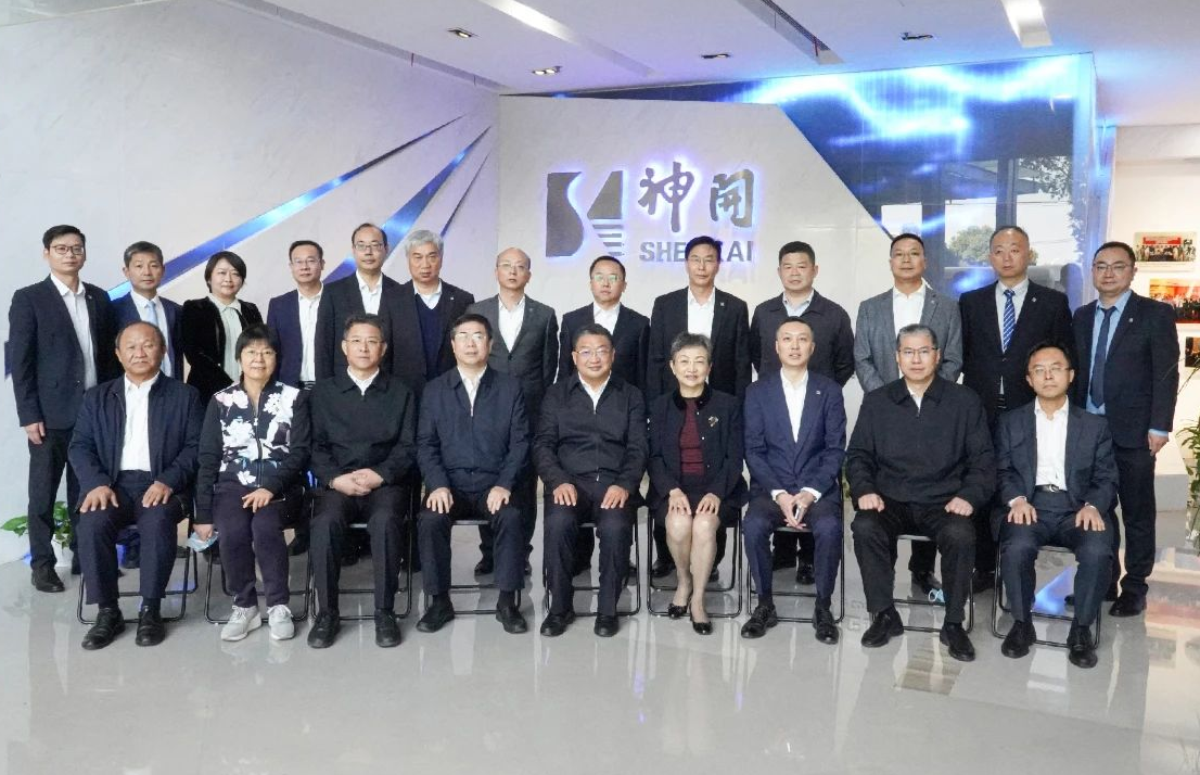 中石化高级副总裁刘宏斌一行益临CQ9·电子官方网站旅行考察(图6)