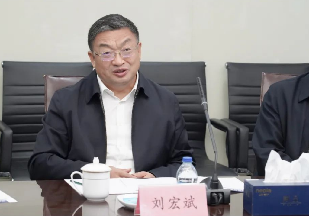 中石化高级副总裁刘宏斌一行益临CQ9·电子官方网站旅行考察(图3)