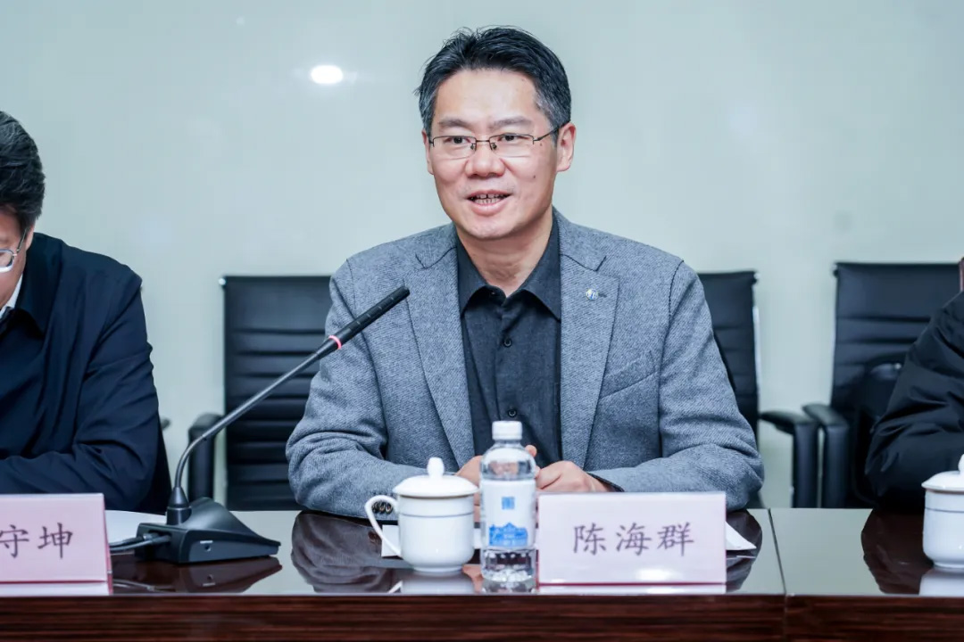 常州大学徐守坤书记、陈海群校长一行莅临CQ9·电子官方网站旅行考察(图4)